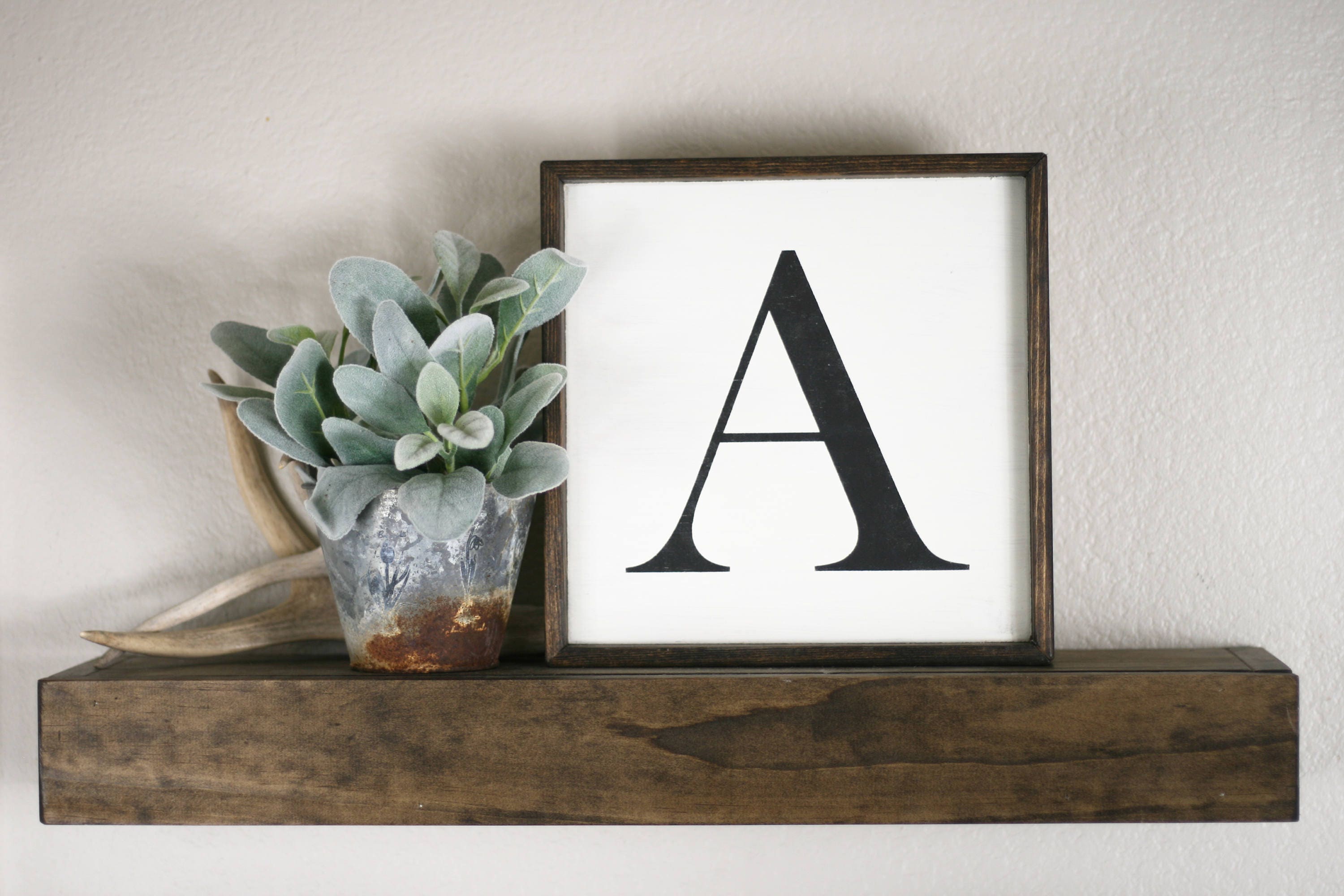 Wood letter sign, vintage letter sign, farmhouse style wooden letter, -  Wahl to Wall Word Love